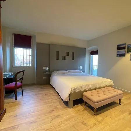فندق مبيت وإفطار Foresteria Antica Bastia 4*